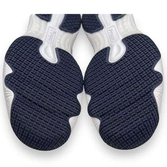 Propet Womens 10.5 XXWide 4E Wash N Wear Slip-On Knit Slip Resistant Worn Once! - Picture 8 of 10